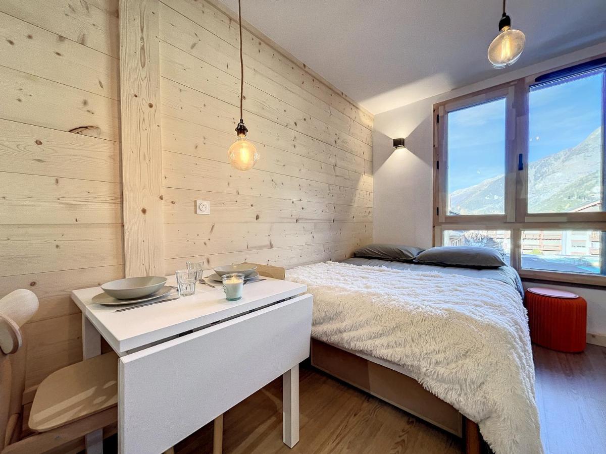 Superbe Studio Refait A Neuf Et Tout Equipe Avec Parking Chamonix Eksteriør billede
